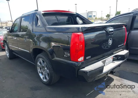 2011 Cadillac Escalade Ext Premium z USA, uszkodzony, nr VIN 3GYT4NEF7BG318363